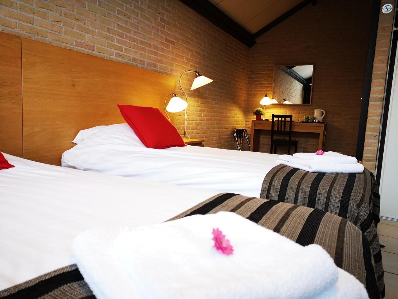 Motel Oostvoorne Kültér fotó